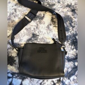 Steve Madden Black crossbody Bag